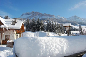 Гостиница Chalet alla Cascata, Бадия